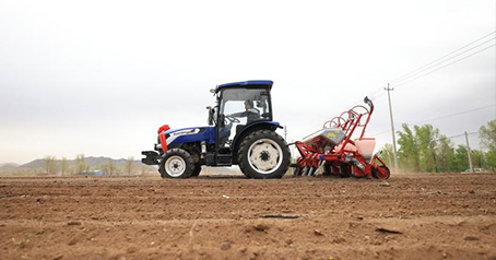 Faut-il réviser les tracteurs et les machines avant les labours et les semis de printemps ?